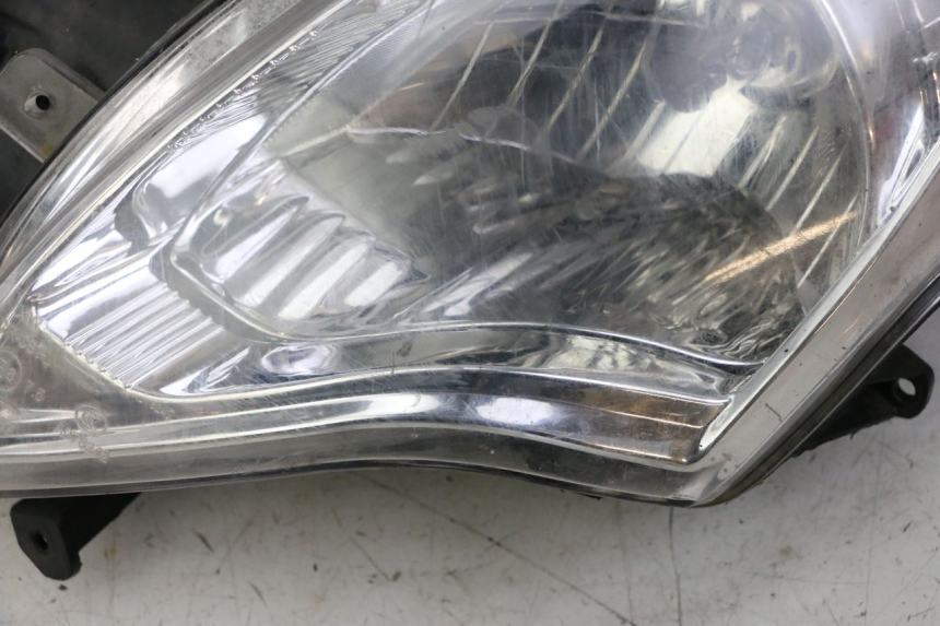photo de FAROL DIANTEIRO LONGJIA SHARPY 125 (2020 - 2024) - Marcações e referências