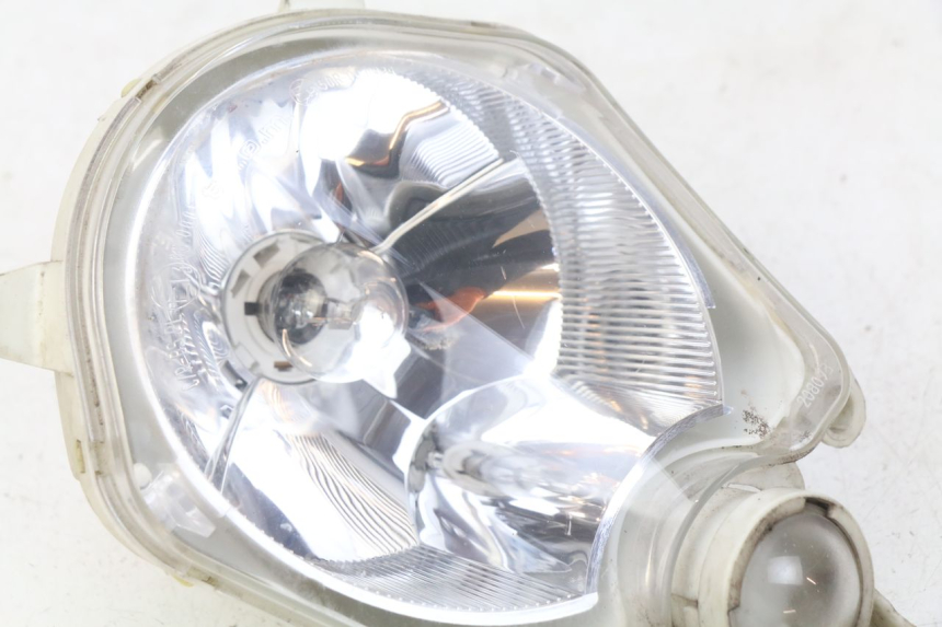 photo de FAROL DIANTEIRO PEUGEOT LUDIX 50 (2008 - 2017) - Pontos de fixação