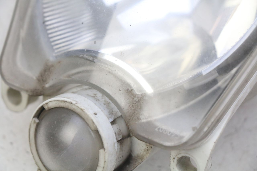 photo de FAROL DIANTEIRO PEUGEOT LUDIX 50 (2008 - 2017) - Outro ângulo de visão