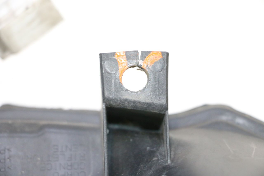 photo de FAROL DIANTEIRO PIAGGIO MP3 RL 250 (2006 - 2010) - Inspeção visual