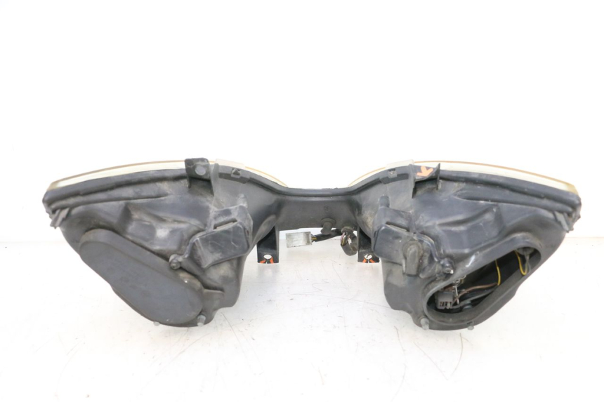 photo de FAROL DIANTEIRO PIAGGIO MP3 RL 250 (2006 - 2010) - Ampliação técnica