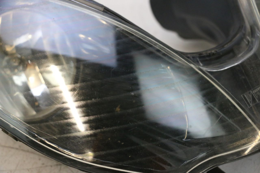photo de FAROL DIANTEIRO PIAGGIO MP3 RL 250 (2006 - 2010) - Peça verificada