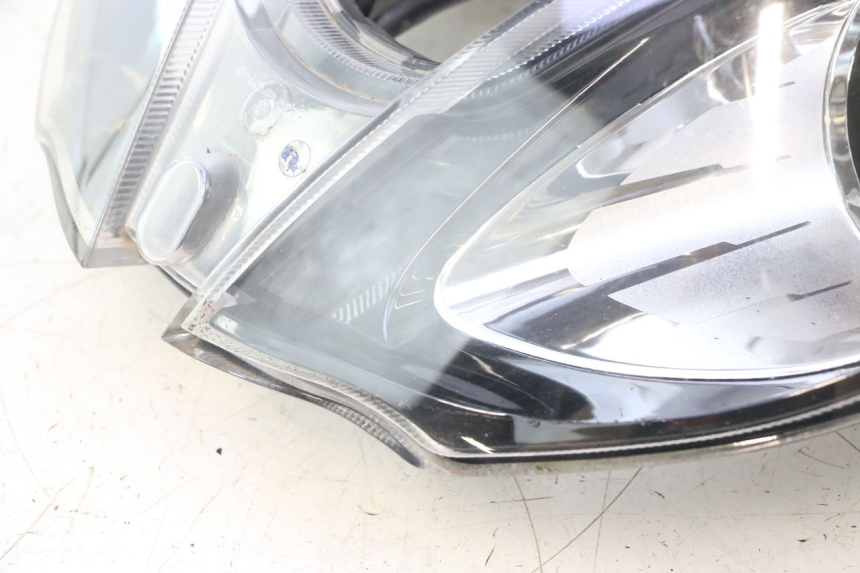 photo de FAROL DIANTEIRO PIAGGIO MP3 500 (2016 - 2018) - Zoom de qualidade