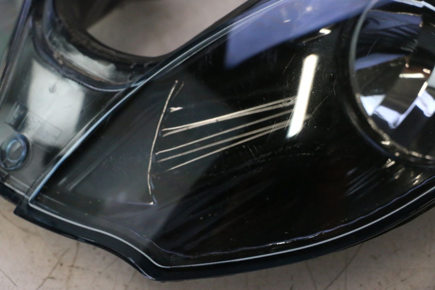 photo de FAROL DIANTEIRO PIAGGIO MP3 125 (2006 - 2014) - Ampliação técnica