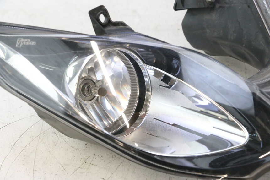 photo de FAROL DIANTEIRO PIAGGIO MP3 500 (2016 - 2018) - Peça verificada