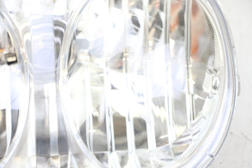 photo de FAROL DIANTEIRO YAMAHA NEOS NEO'S 4T 50 (2008 - 2016) - Marcações e referências