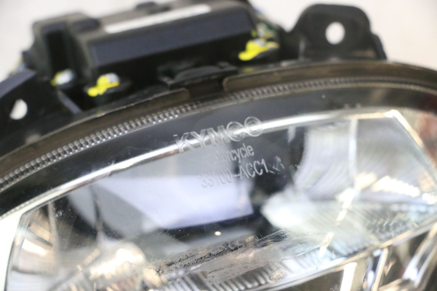 photo de FAROL DIANTEIRO KYMCO LIKE 4T 50 (2019 - 2025) - Detalhe da peça