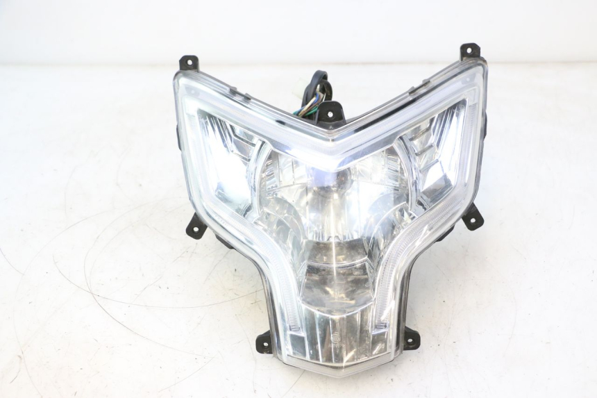 photo de FAROL DIANTEIRO IMF INDUSTRIE NEW PACH 2T 50 (2014 - 2020) - Vista principal
