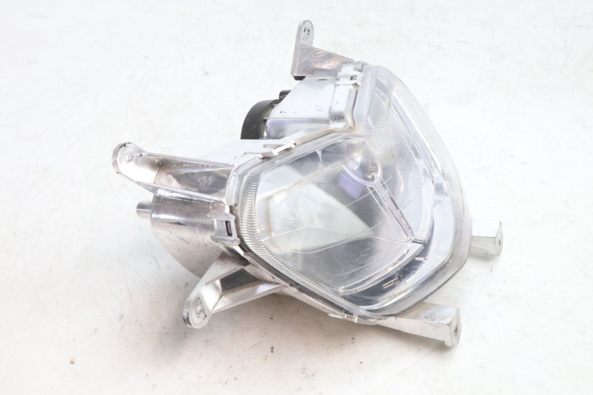 photo de FAROL DIANTEIRO PIAGGIO NEW TYPHOON 50 (2018 - 2021) - Zoom do estado de desgaste