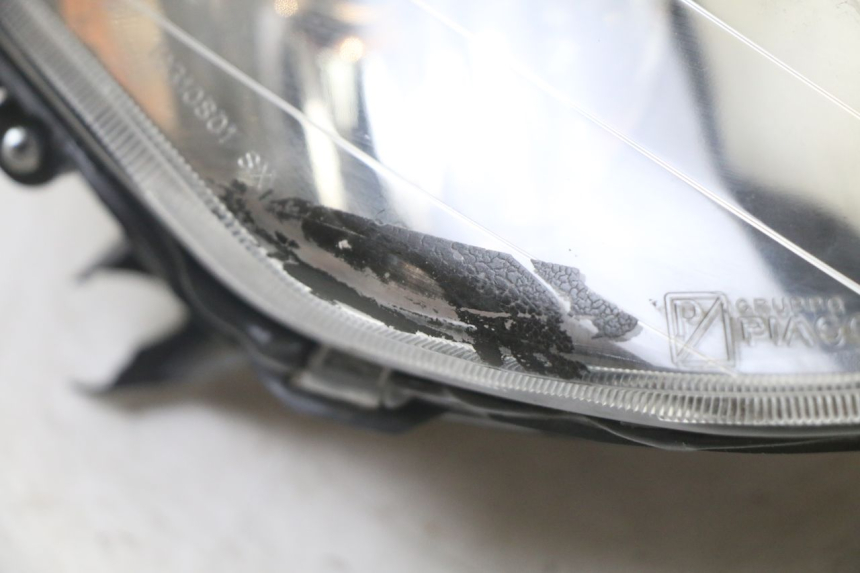 photo de FAROL DIANTEIRO PIAGGIO NRG POWER PUREJET 50 (2018 - 2021) - Ampliação técnica