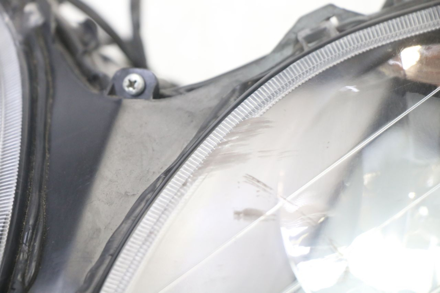 photo de FAROL DIANTEIRO PIAGGIO NRG POWER PUREJET 50 (2018 - 2021) - Estado da superfície
