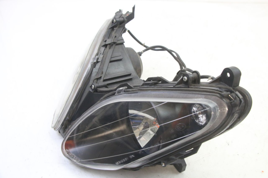 photo de FAROL DIANTEIRO PIAGGIO NRG POWER PUREJET 50 (2018 - 2021) - Ampliação técnica