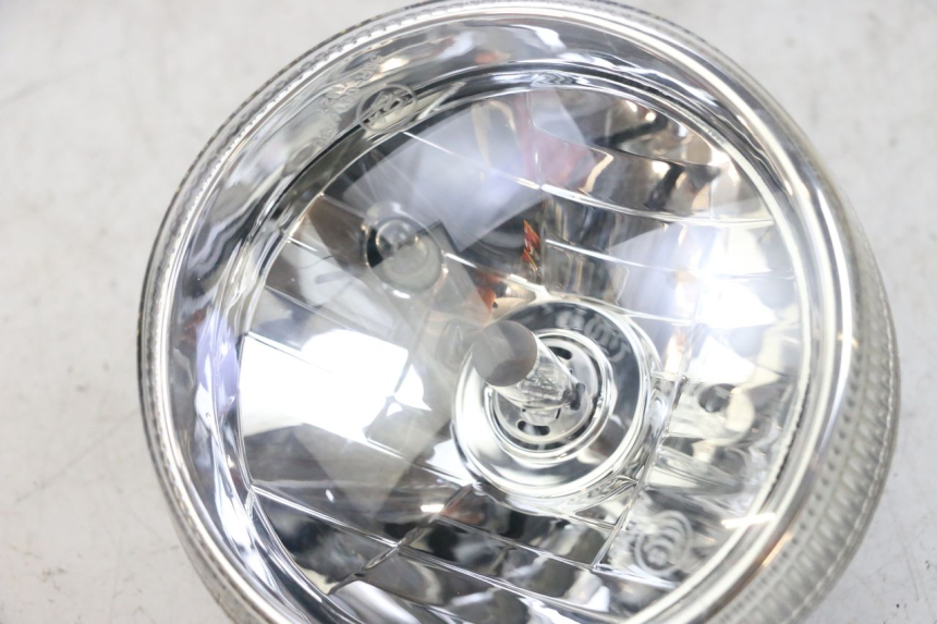 photo de FAROL DIANTEIRO JM MOTORS OLDIES GT 4T 50 (2018 - 2025) - Detalhe da peça