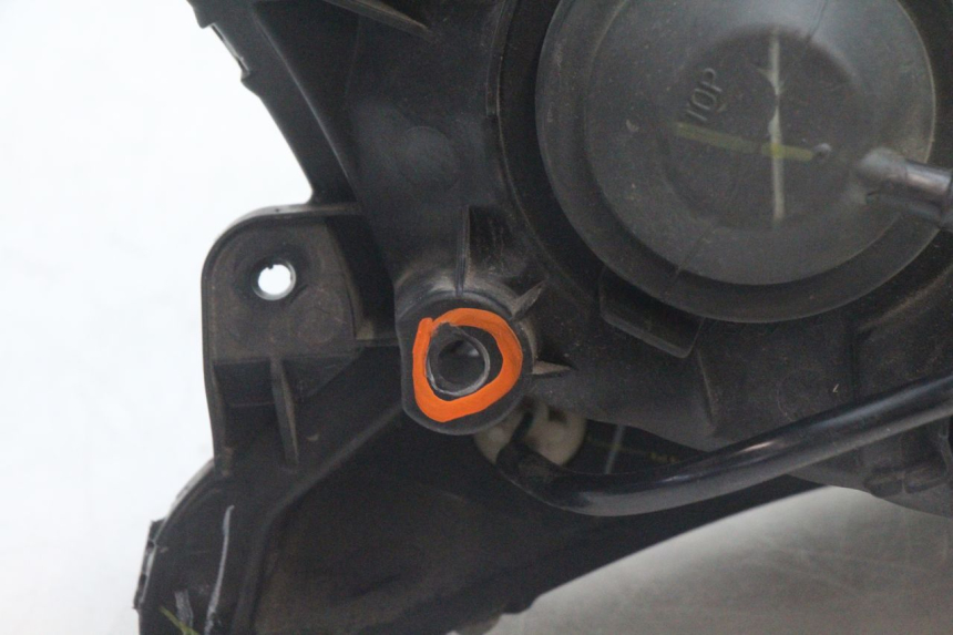 photo de FAROL DIANTEIRO HONDA PCX (JF28) 125 (2009 - 2011) - Vista geral
