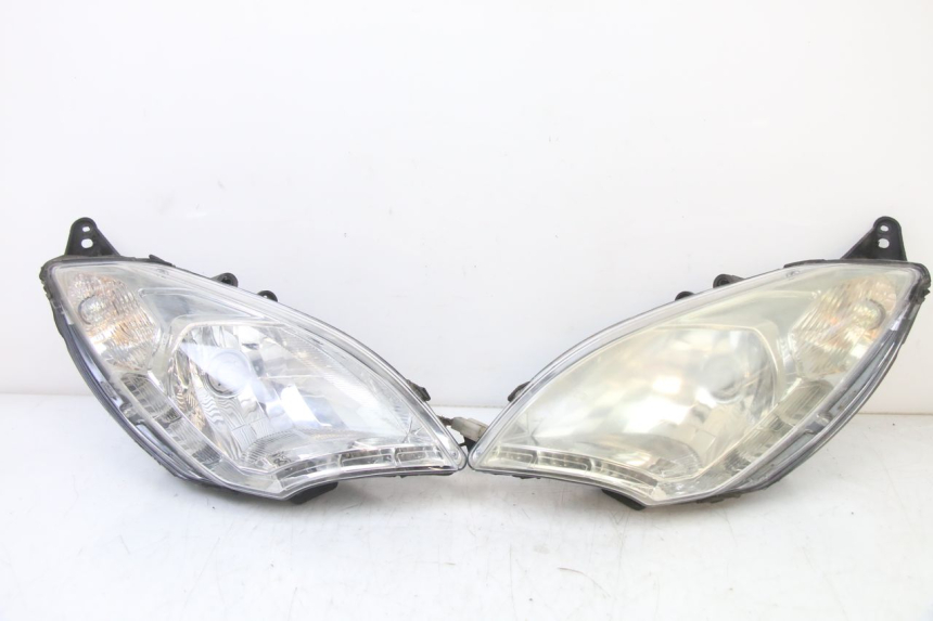 photo de FAROL DIANTEIRO PEUGEOT SATELIS 125 (2013 - 2018) - Vista principal