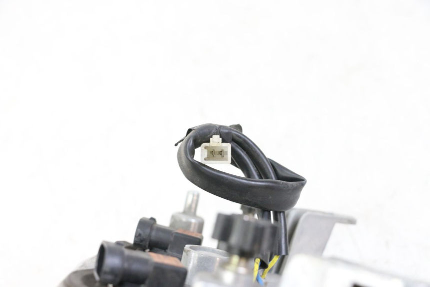 photo de FAROL DIANTEIRO PIAGGIO NEW TYPHOON 50 (2010 - 2017) - Ampliação técnica