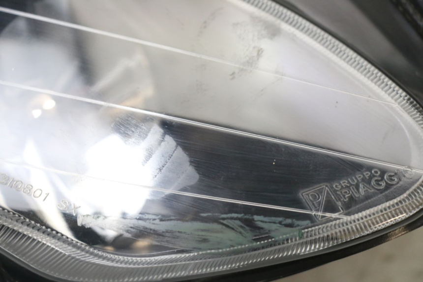 photo de FAROL DIANTEIRO PIAGGIO NRG POWER PUREJET 50 (2018 - 2021) - Outro ângulo de visão