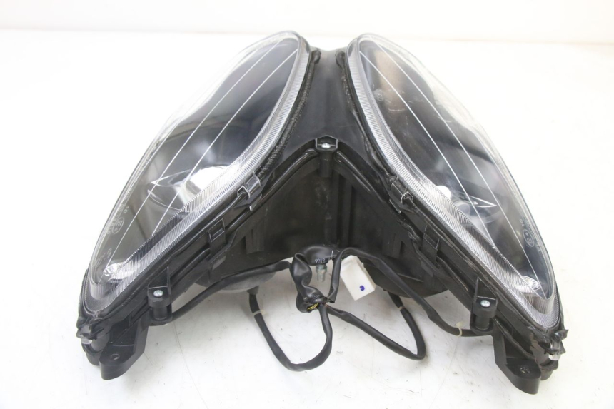 photo de FAROL DIANTEIRO PIAGGIO NRG POWER PUREJET 50 (2018 - 2021) - Ampliação técnica