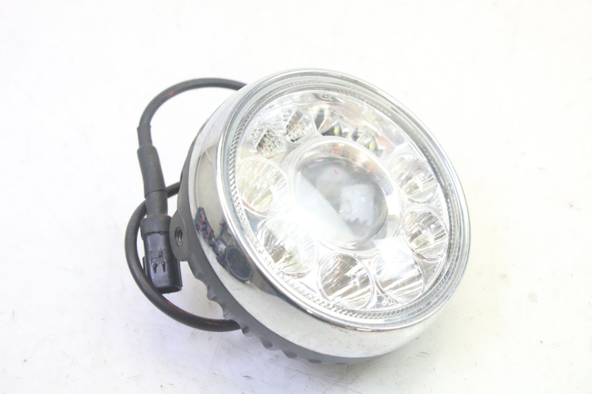 photo de FAROL DIANTEIRO LIGIER PULSE 3 1 (2014 - 2020) - Detalhe da peça