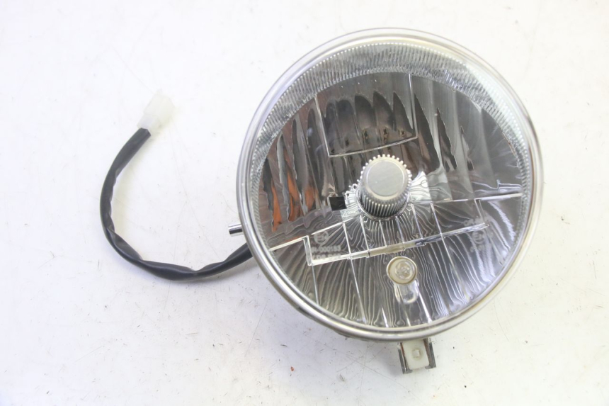 photo de FAROL DIANTEIRO EFUN PUSA 1 - Vista principal