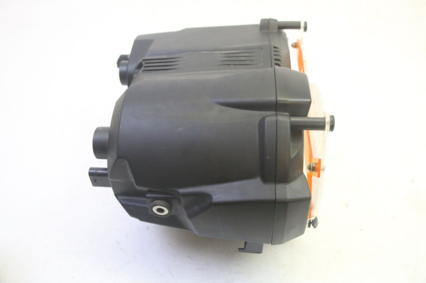 photo de FAROL DIANTEIRO BMW R GS 1250 (2021 - 2024) - Zoom do estado de desgaste