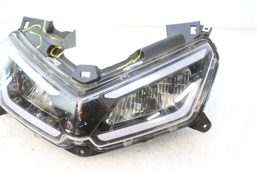 photo de FAROL DIANTEIRO JM MOTORS R-MAX TECH 50 (2024 - 2026) - Vista de perfil
