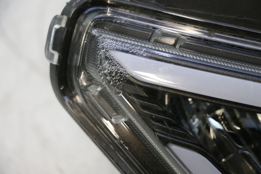 photo de FAROL DIANTEIRO JM MOTORS R-MAX TECH 50 (2024 - 2026) - Vista geral