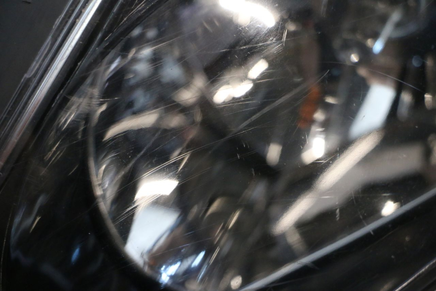 photo de FAROL DIANTEIRO ORCAL RAPTOR 50 (2015 - 2021) - Detalhe da peça