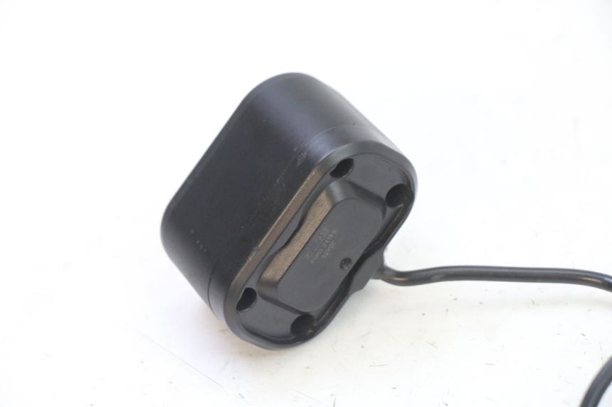 photo de FAROL DIANTEIRO PUNK ELECTRIC RIDER 1 - Outro ângulo de visão