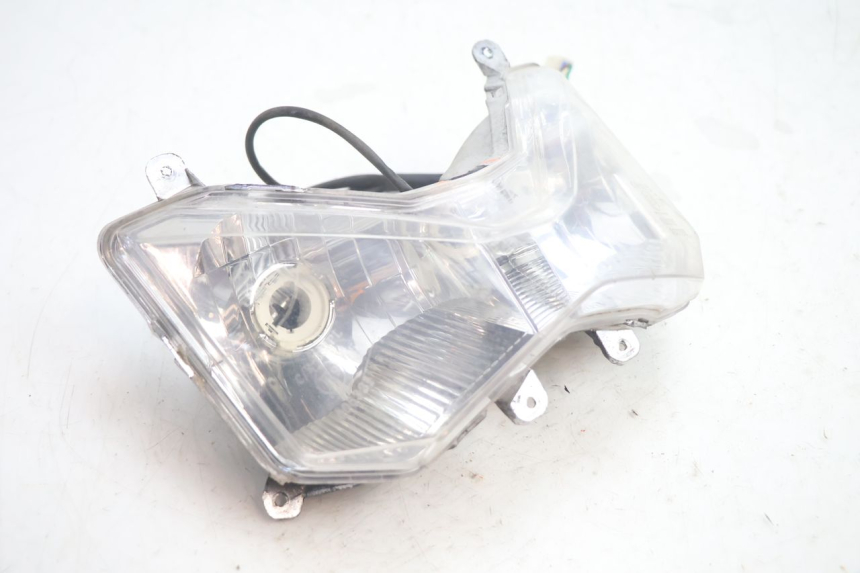 photo de FAROL DIANTEIRO YAMASAKI ROADSTER 50 (2013 - 2018) - Outro ângulo de visão