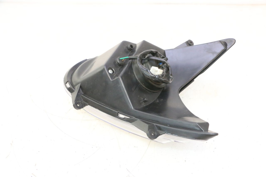 photo de FAROL DIANTEIRO TNT MOTOR ROMA 10' 2T 50 (2011 - 2018) - Ampliação técnica