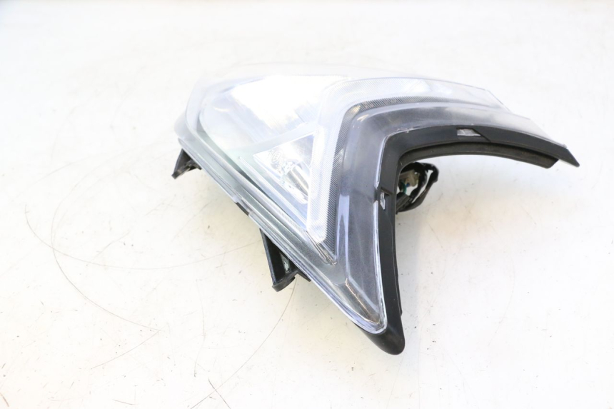 photo de FAROL DIANTEIRO TNT MOTOR ROMA 10' 2T 50 (2011 - 2018) - Estado da superfície