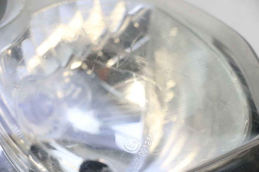 photo de FAROL DIANTEIRO TNT MOTOR ROMA 10' 2T 50 (2011 - 2018) - Zoom do estado de desgaste
