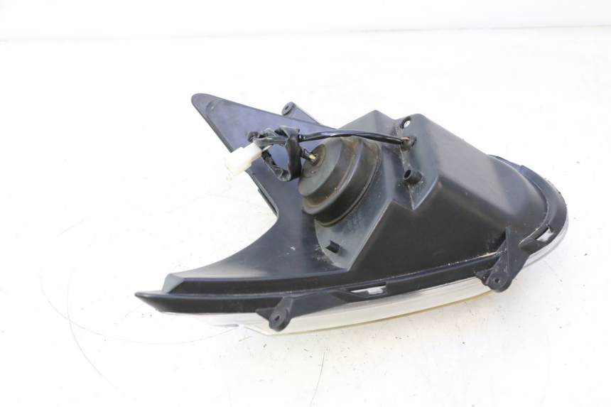 photo de FAROL DIANTEIRO TNT MOTOR ROMA 10' 2T 50 (2011 - 2018) - Pontos de fixação