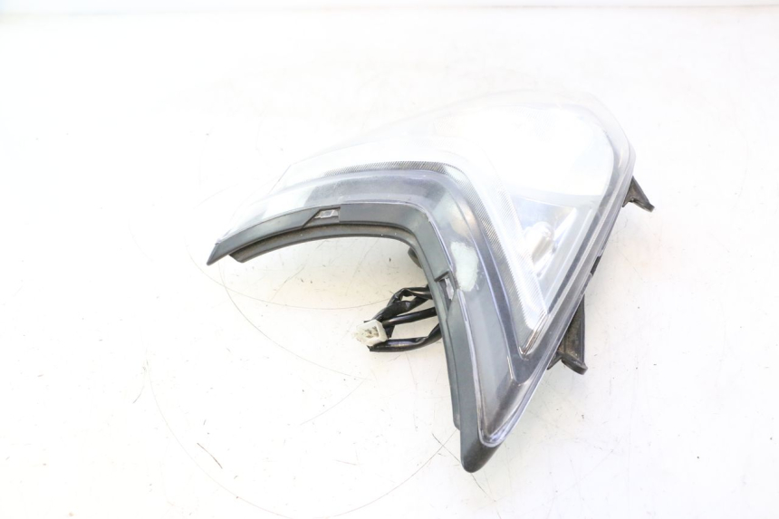 photo de FAROL DIANTEIRO TNT MOTOR ROMA 10' 2T 50 (2011 - 2018) - Inspeção visual