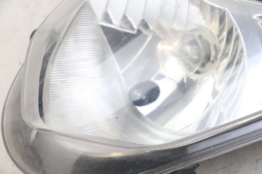 photo de FAROL DIANTEIRO TNT MOTOR ROMA 10' 4T 50 (2007 - 2018) - Marcações e referências