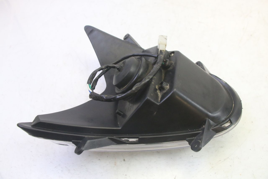 photo de FAROL DIANTEIRO TNT MOTOR ROMA 10' 4T 50 (2019 - 2022) - Estado da superfície
