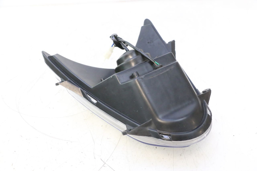 photo de FAROL DIANTEIRO TNT MOTOR ROMA 10' 4T 50 (2007 - 2018) - Zoom do estado de desgaste