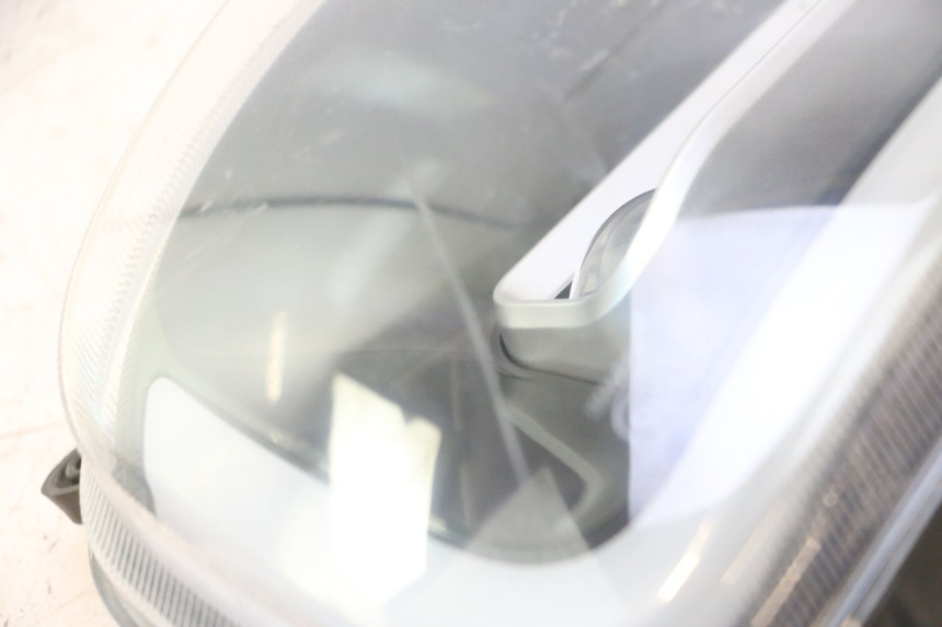 photo de FAROL DIANTEIRO BAIKU SAKURA 1 (2021 - 2025) - Peça verificada