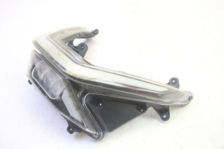 photo de FAROL DIANTEIRO JM MOTORS SANTANA EVO 50 (2024 - 2026) - Estado da superfície