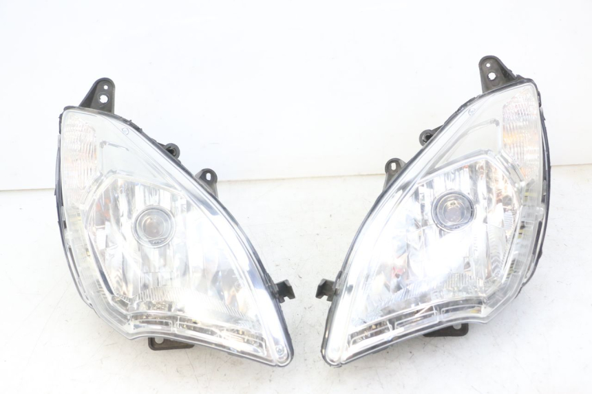 photo de FAROL DIANTEIRO PEUGEOT SATELIS 125 (2013 - 2018) - Vista principal