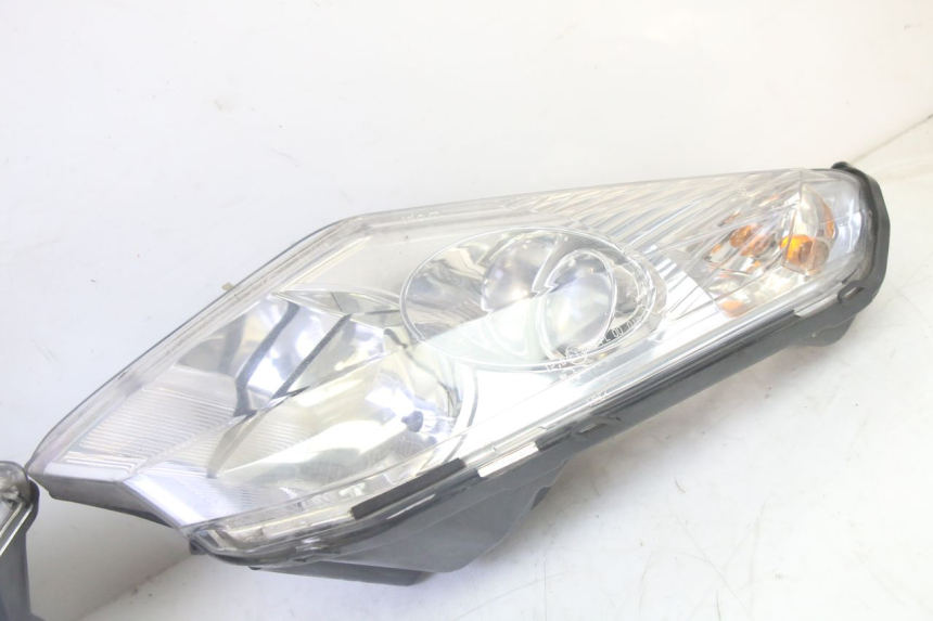 photo de FAROL DIANTEIRO PEUGEOT SATELIS 125 (2006 - 2009) - Vista geral