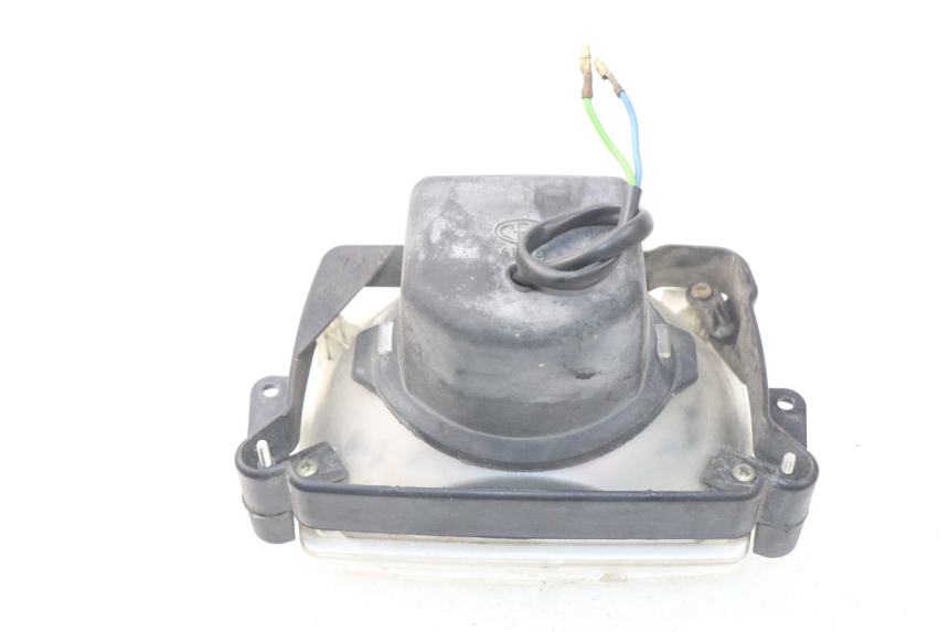 photo de FAROL DIANTEIRO PEUGEOT SC 50 (1988 - 1992) - Zoom do estado de desgaste