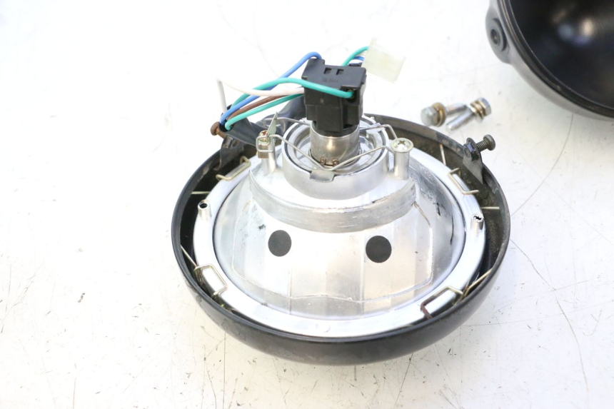 photo de FAROL DIANTEIRO MASH SEVENTY FIVE 125 (2013 - 2021) - Detalhes característicos
