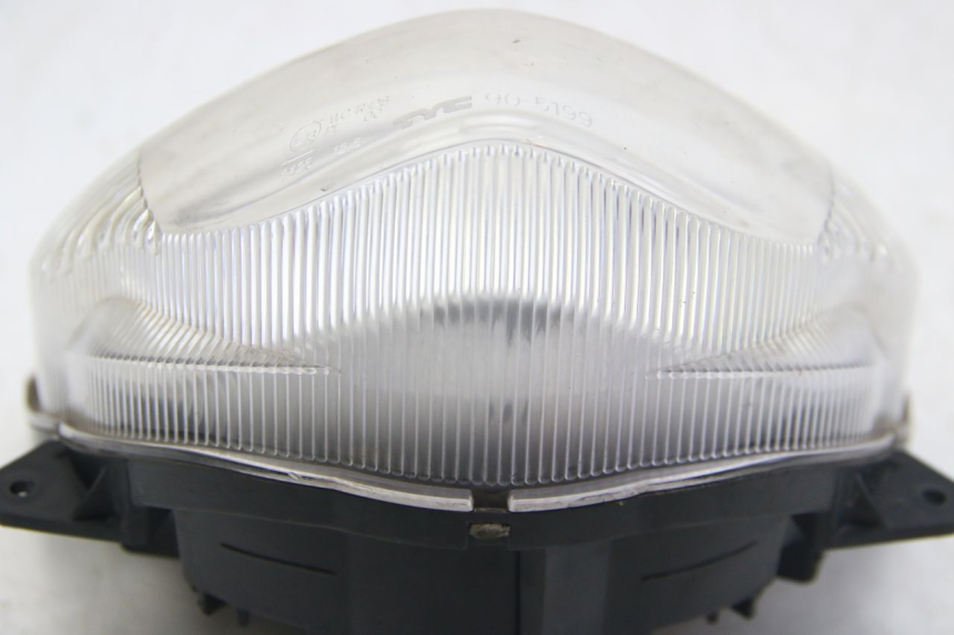 photo de FAROL DIANTEIRO SUZUKI SIXTEEN 125 (2008 - 2010) - Outro ângulo de visão