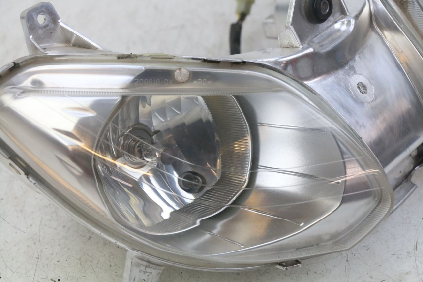 photo de FAROL DIANTEIRO MBK SKYCRUISER 125 (2010 - 2013) - Vista geral