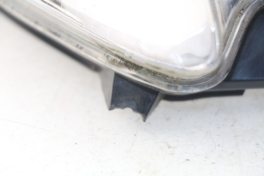 photo de FAROL DIANTEIRO MBK SKYLINER 125 (2004 - 2007) - Ampliação dos componentes