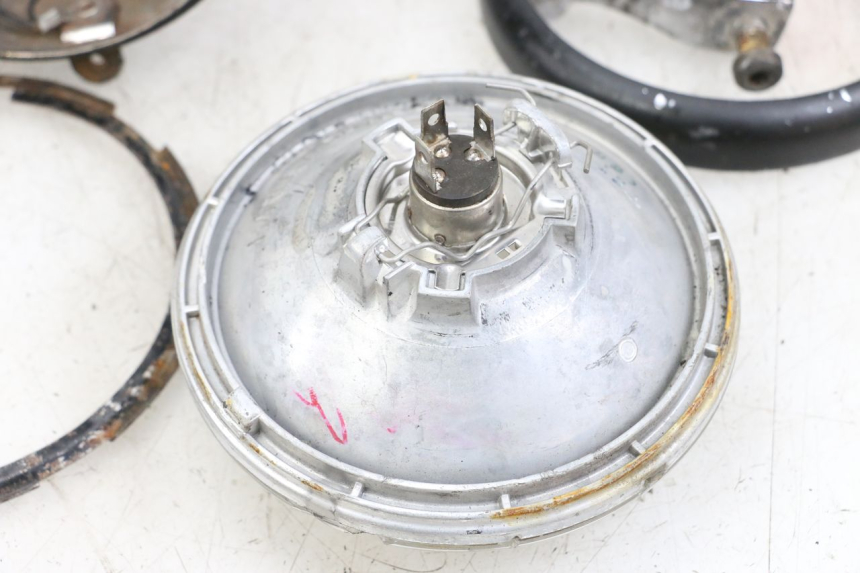 photo de FAROL DIANTEIRO HARLEY DAVIDSON SPORTSTER XL CUSTOM 1200 (2003 - 2004) - Detalhes característicos