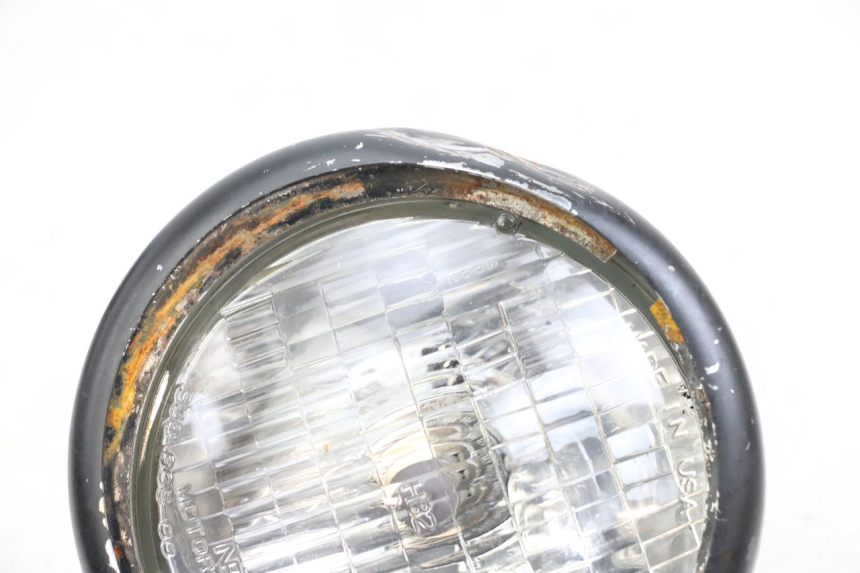photo de FAROL DIANTEIRO HARLEY DAVIDSON SPORTSTER XL CUSTOM 1200 (2003 - 2004) - Zoom do estado de desgaste