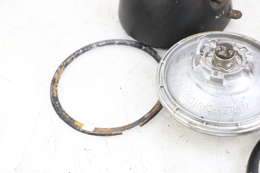 photo de FAROL DIANTEIRO HARLEY DAVIDSON SPORTSTER XL CUSTOM 1200 (2003 - 2004) - Pontos de fixação